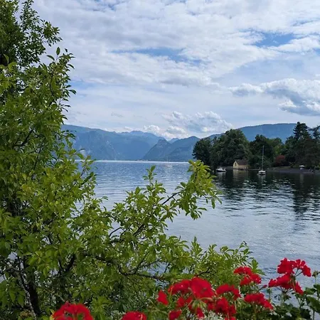 Fountain - Balcony - Luxurioeses Mit Balkon