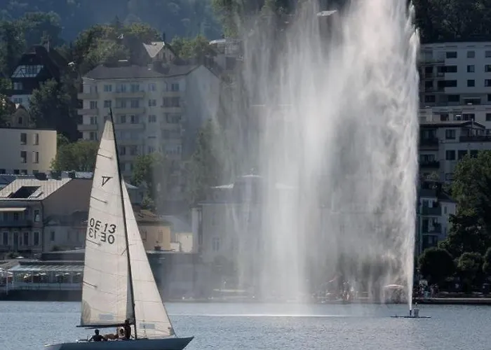 Fountain - Balcony - Luxurioeses Mit Balkon Apartmán