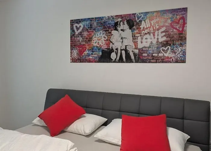 Fountain - Balcony - Luxurioeses Mit Balkon Apartmán *