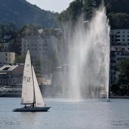 Luxuriöses Mit Balkon - Fountain Balcony Appartement