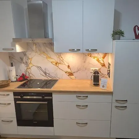 Luxuriöses Mit Balkon - Fountain Balcony * Gmunden